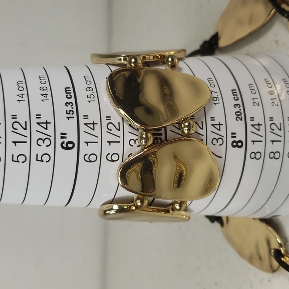 Gold Tone Hammered Style  Necklace & Bracelet 2 Piece Set - Picture 11 of 12